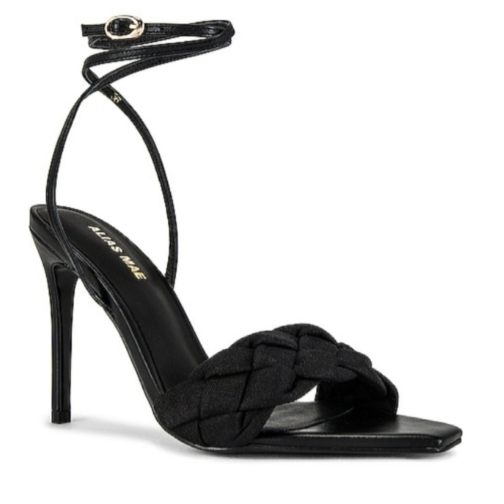 Alias Mae Isabella Heel in Black sz 38